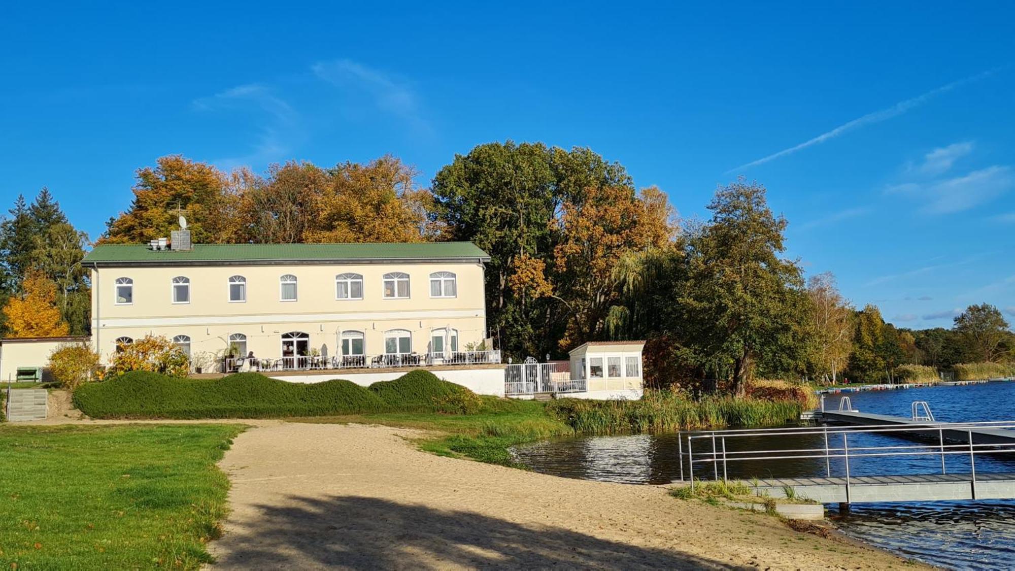 Hotel & Restaurant Haus Am See Locknitz Eksteriør bilde