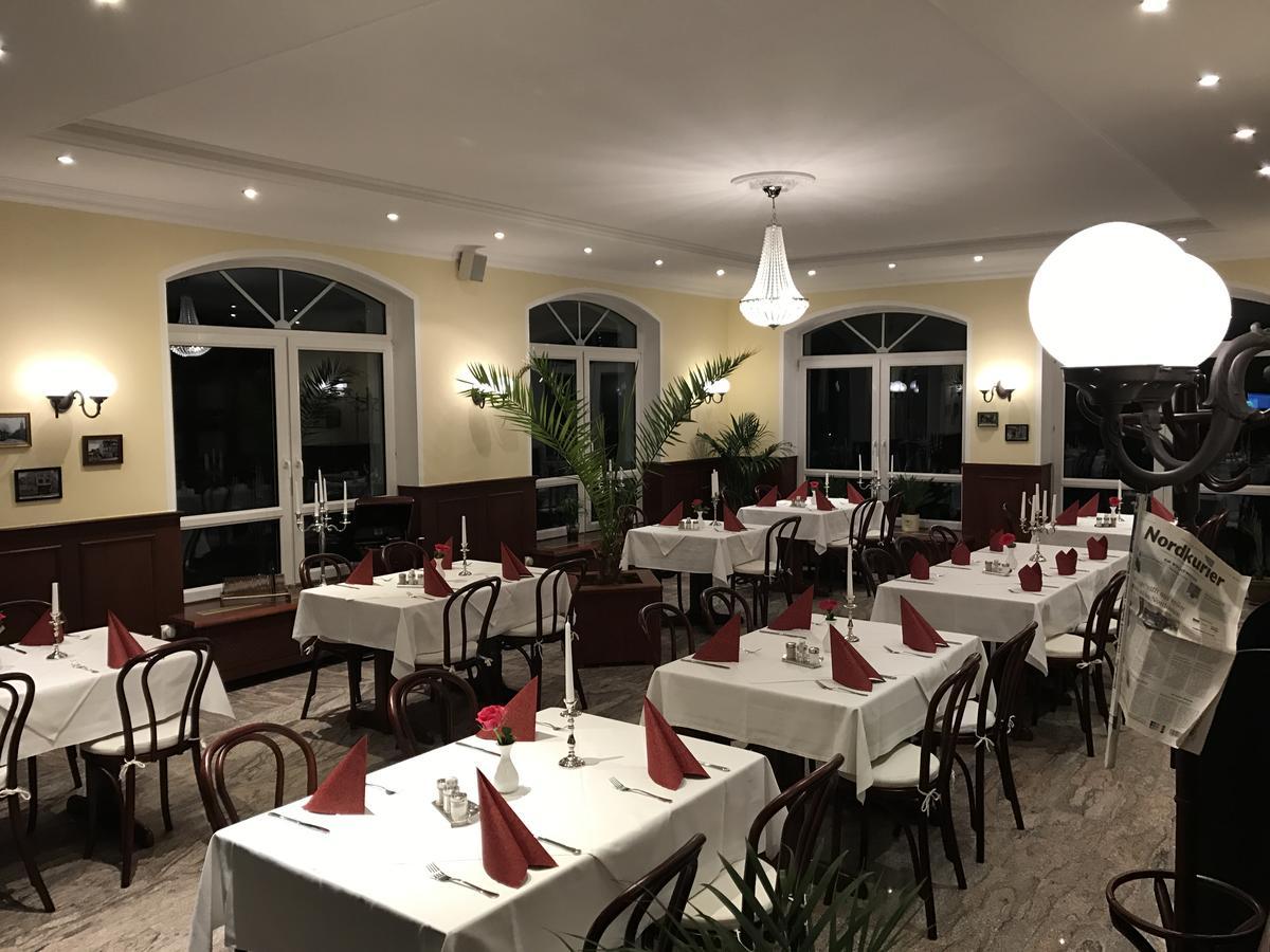 Hotel & Restaurant Haus Am See Locknitz Eksteriør bilde